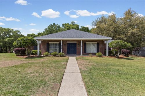 7710 Meadows Drive N, Mobile, AL, 36619 | Card Image