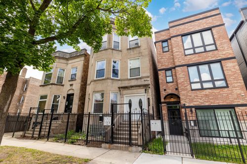 6504 Maryland Ave, Chicago, IL, 60637-7202 | Card Image
