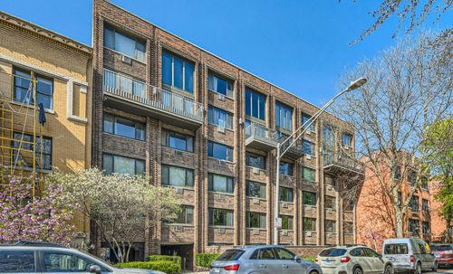 2j-644 Arlington Pl, Chicago, IL, 60614-2657 | Card Image