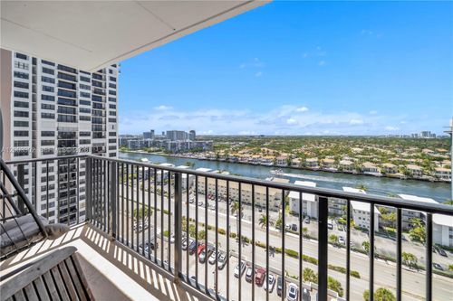 apt-1706-2201 S Ocean Dr, Hollywood, FL, 33019-2567 | Card Image