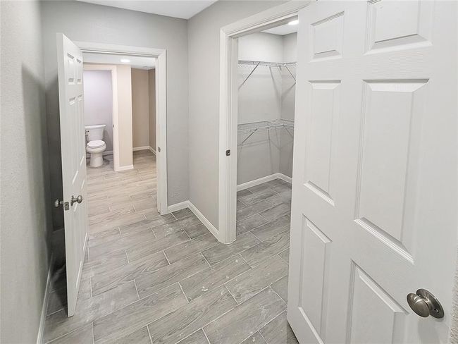 121 Wisteria St, House other with 3 bedrooms, 2 bathrooms and null parking in Lake Jackson TX | Image 10