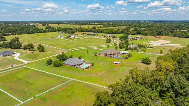1022 High Meadow Dr, House other with 5 bedrooms, 3 bathrooms and null parking in Mount Vernon TX | Image 29