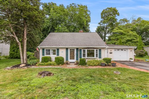 122 Wepawaug Dr, Milford, CT, 06461-1936 | Card Image