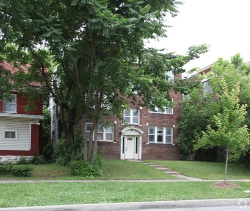 2708 Benton Blvd, Kansas City, MO, 64128-1118 | Card Image
