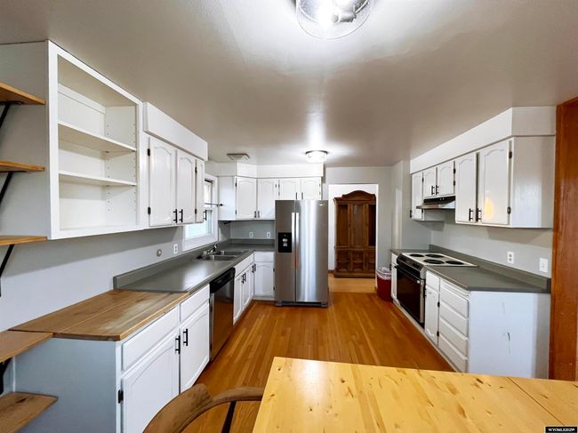 204 N 7 Th St, House other with 5 bedrooms, 2 bathrooms and null parking in Saratoga WY | Image 6