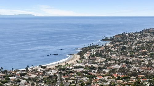 1651 Thurston Dr, Laguna Beach, CA, 92651-2655 | Card Image