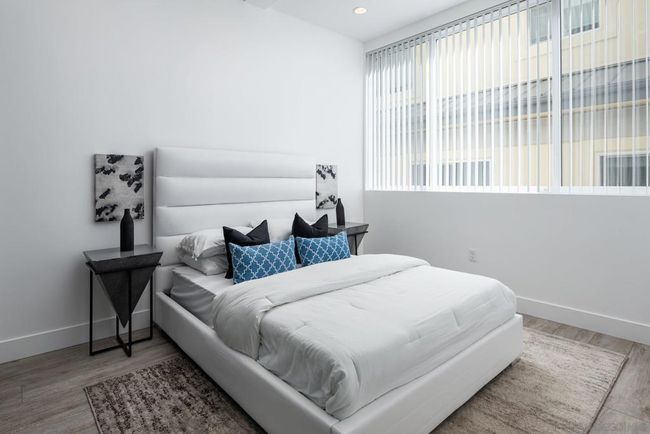 3 - 4079 1 St Ave, Condo with 2 bedrooms, 2 bathrooms and 2 parking in San Diego CA | Image 24