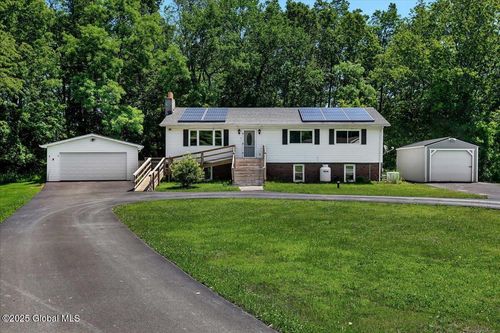 35 Banta Ln, Cairo, NY, 12413-2125 | Card Image