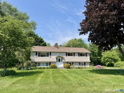 41 Swendsen Dr, Monroe, CT, 06468-2068 | Card Image