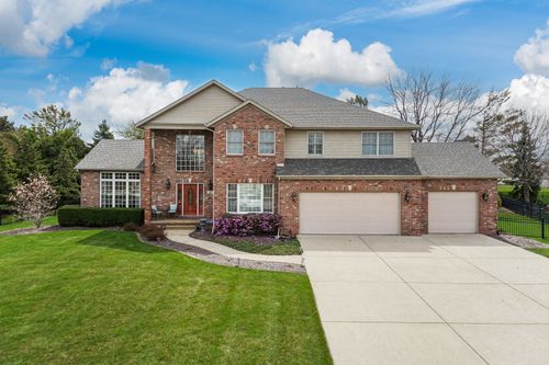 3 Strawberry Rd, Bloomington, IL, 61704-2833 | Card Image