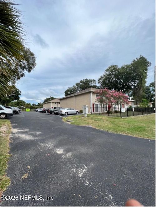 4-1201 Bretta St, Jacksonville, FL, 32211-8890 | Card Image