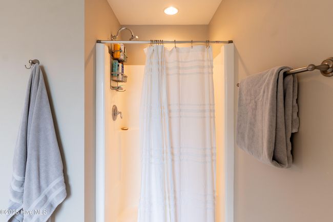 433 Landsdowne Cir, House other with 4 bedrooms, 3 bathrooms and 2 parking in Hampstead NC | Image 37