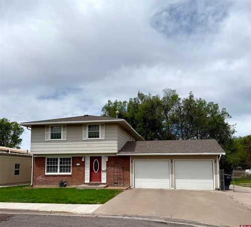 3 Bellwood Dr, Alamosa, CO, 81101-2438 | Card Image