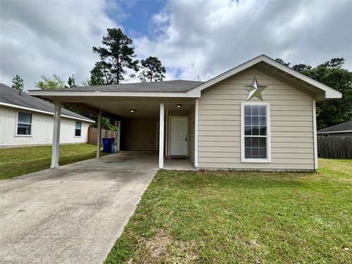 8816 E Buffalo Circle, Willis, TX, 77378 | Card Image