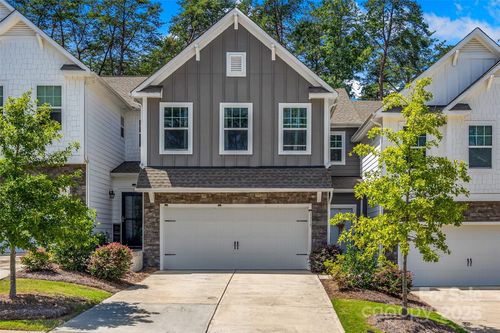1117 Streamside Ln, York, SC, 29745-2944 | Card Image