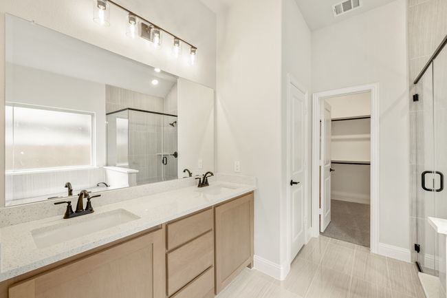 1604 Olivia Dr, House other with 4 bedrooms, 4 bathrooms and null parking in Trenton TX | Image 26