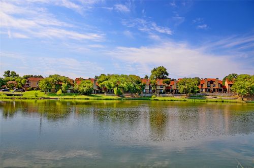 apt-18a-2610 Lakehill Ln, Carrollton, TX, 75006-4774 | Card Image