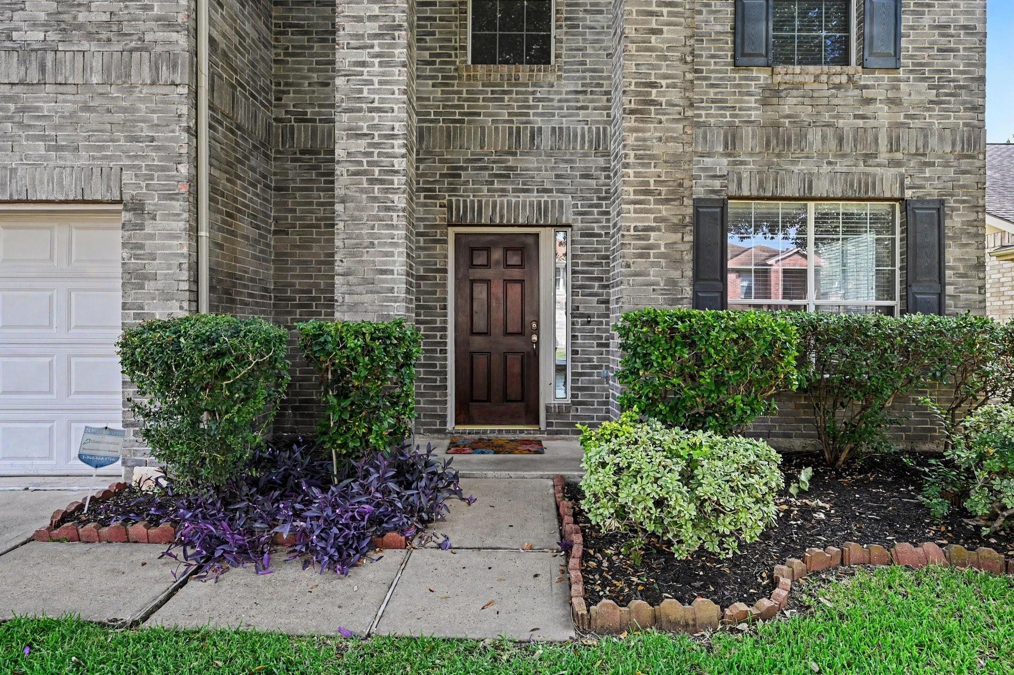 Residential Lease in Sugar Land 3