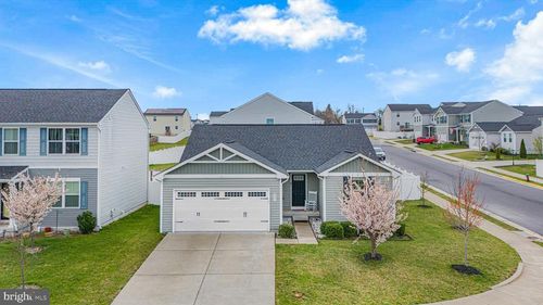 201 Coville St, MIDDLETOWN, VA, 22645-1866 | Card Image