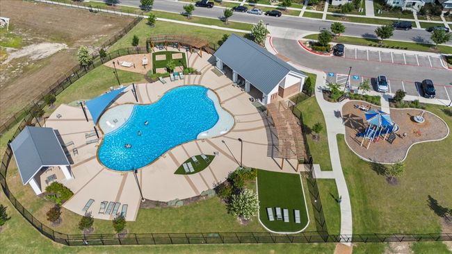 Bird's eye view of a pool | Image 35