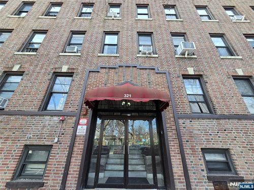 321 79th St, North Bergen, NJ, 07047-5644 | Card Image