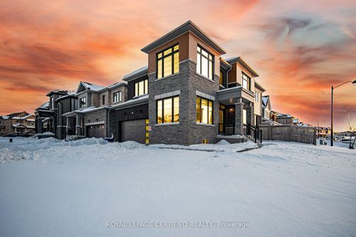 51 Hawick Cres, Caledonia, ON, N3W0G5 | Card Image