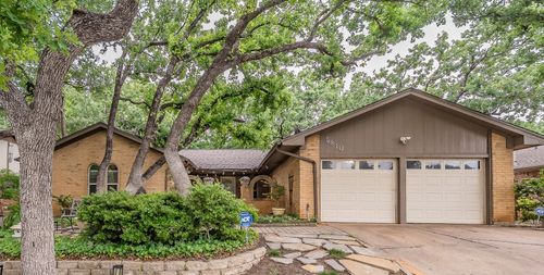 5810 Ridge Drive, Arlington, TX, 76016 | Card Image