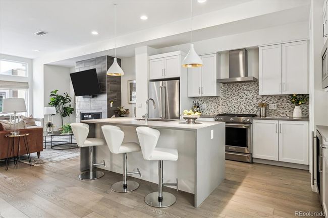 4060 W 16 Th Ave, Townhouse with 3 bedrooms, 4 bathrooms and 2 parking in Denver CO | Image 9