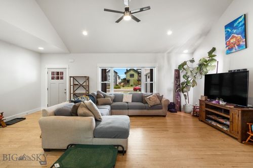 4134 Annie St, Bozeman, MT, 59718-5718 | Card Image