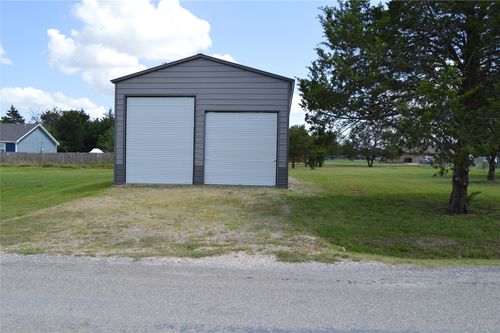 600 Lee Blvd, Pottsboro, TX, 75076-5264 | Card Image