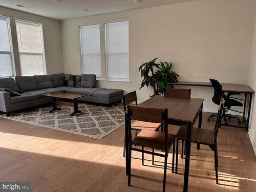 807 Shaw Dr, Princeton, NJ, 08540 | Card Image