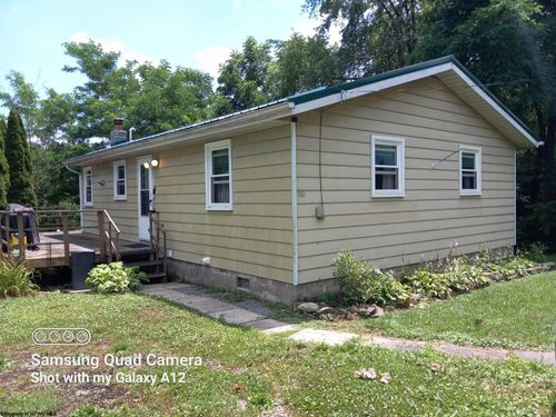 152 Spruce St, Parsons, WV, 26287-1230 | Card Image