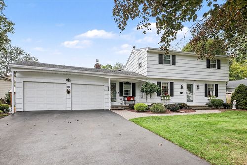 277 Countryshire Dr, Greece, NY, 14626-3824 | Card Image
