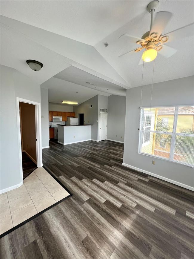 UNIT-3302 - 10764 70 Th Ave, Condo with 1 bedrooms, 1 bathrooms and null parking in SEMINOLE FL | Image 6