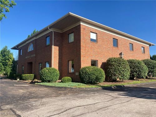 2098 Portage Rd, Wooster, OH, 44691-1994 | Card Image