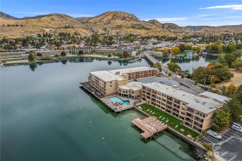 724-322 W Woodin Avenue, Chelan, WA, 98816 | Card Image