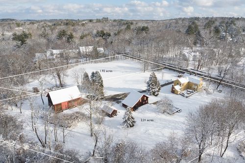 823 Boston Post Rd, Weston, MA, 02493-1106 | Card Image