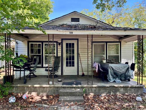 109 Gibbs St, Hot Springs, AR, 71901-6549 | Card Image