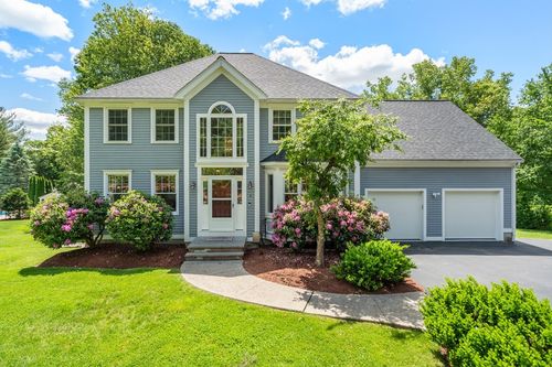 8 Ashley Rd, Southborough, MA, 01772-1816 | Card Image
