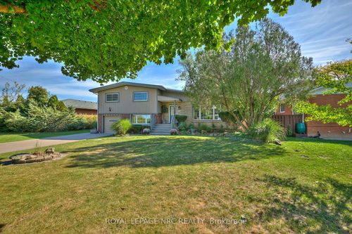 81 Riverview Blvd, Saint Catharines, ON, L2T3L9 | Card Image