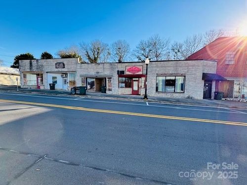 617 Dearborn St, Great Falls, SC, 29055-1639 | Card Image