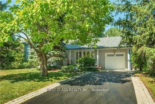 1085 Pearson Dr, Oakville, ON, L6H2A9 | Card Image