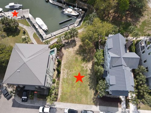15 Transom Ct, Charleston, SC, 29407-7579 | Card Image