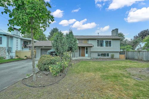 9161 Hazel St, Chilliwack, BC, V2P5N5 | Card Image