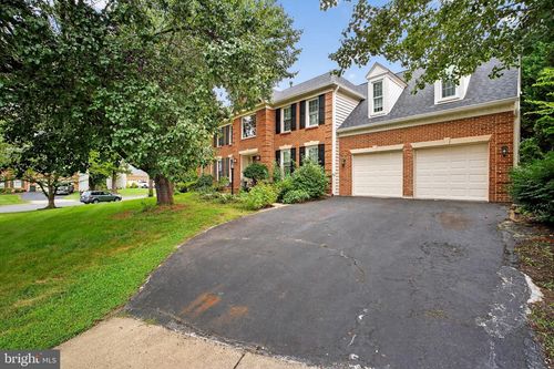 6157 Ridgemont Dr, CENTREVILLE, VA, 20120-1168 | Card Image