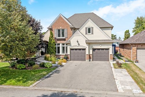 18 Marigold St, Brantford, ON, N3R5W7 | Card Image