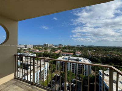 APH2 - 1470 Ne 123rd St, Condo with 2 bedrooms, 2 bathrooms and null parking in North Miami FL | Image 1