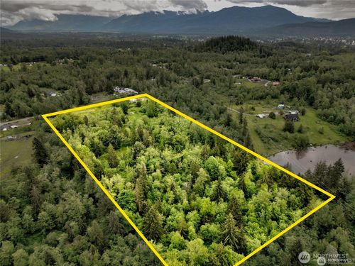 22788 Grip Rd, Sedro Woolley, WA, 98284-8224 | Card Image