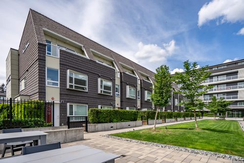 109-12040 Plaza St, Maple Ridge, BC, V2X5X9 | Card Image