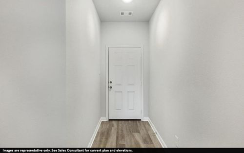 290 Yosemite Dr, Kyle, TX, 78640-3345 | Card Image